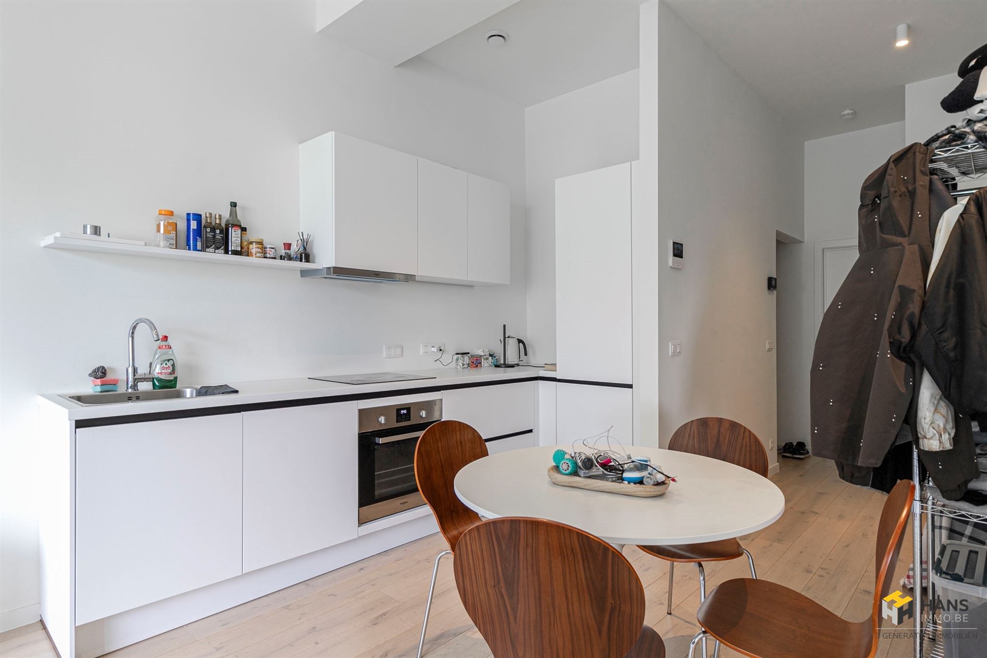 Gerenoveerde studio (43 m²) met terras (4 m²) in Antwerpen (2060). - foto 5