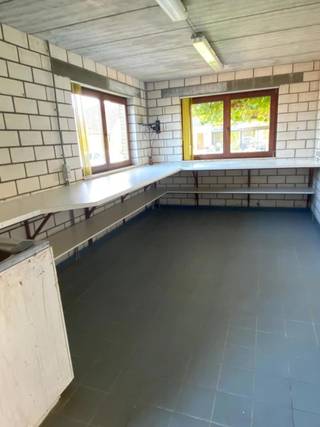 Commercial à louer à Oudsbergen