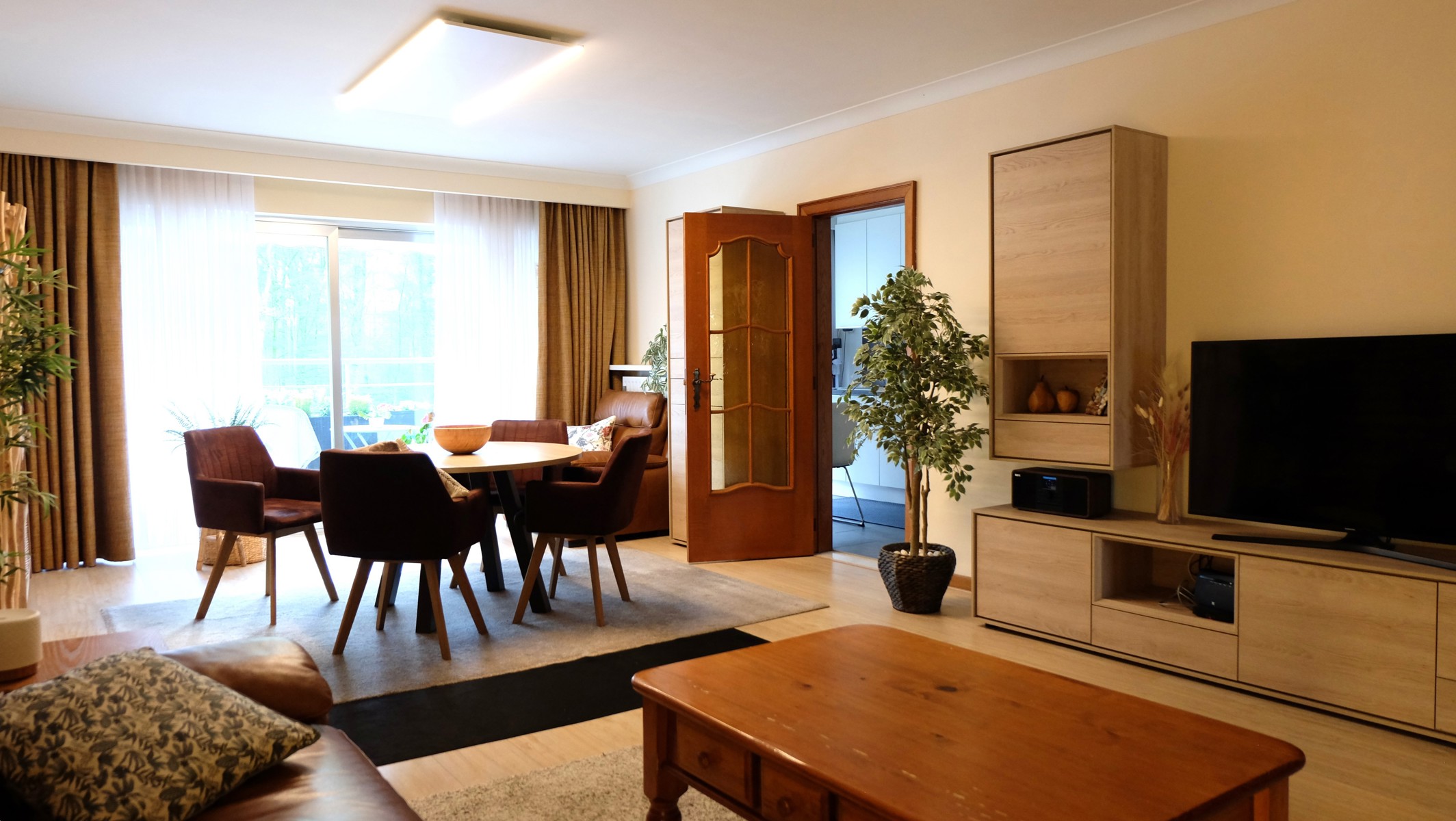 appartement met uitzicht op het park Rivierenhof - foto 5