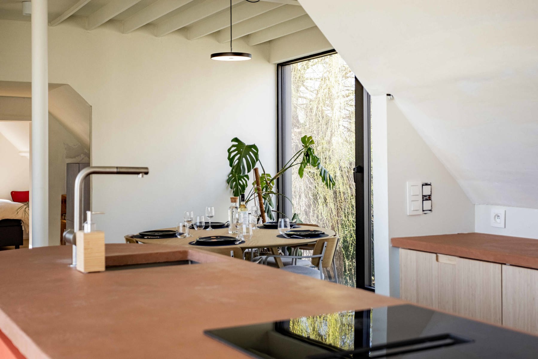 Unieke combinatie van karakter, ruimte en groene omgeving - foto 5