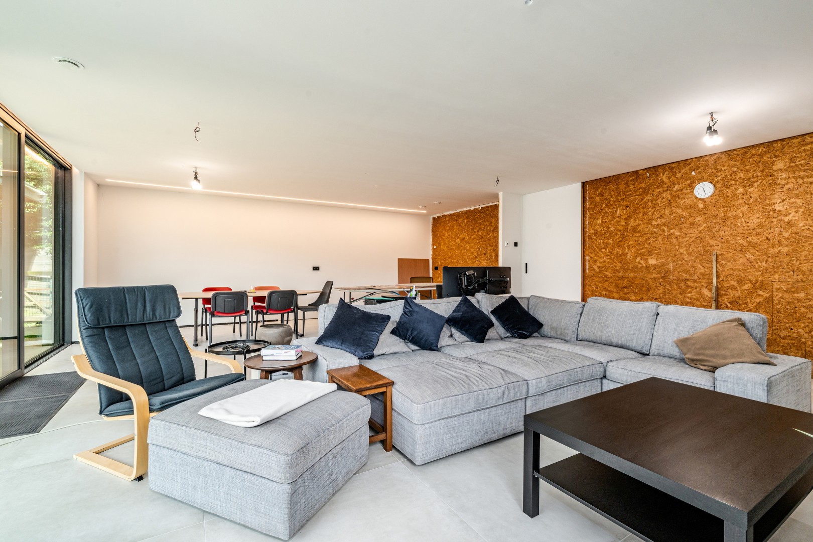 Ruime en energiezuinige woning met tal van mogelijkheden en 5 slaapkamers - foto 5