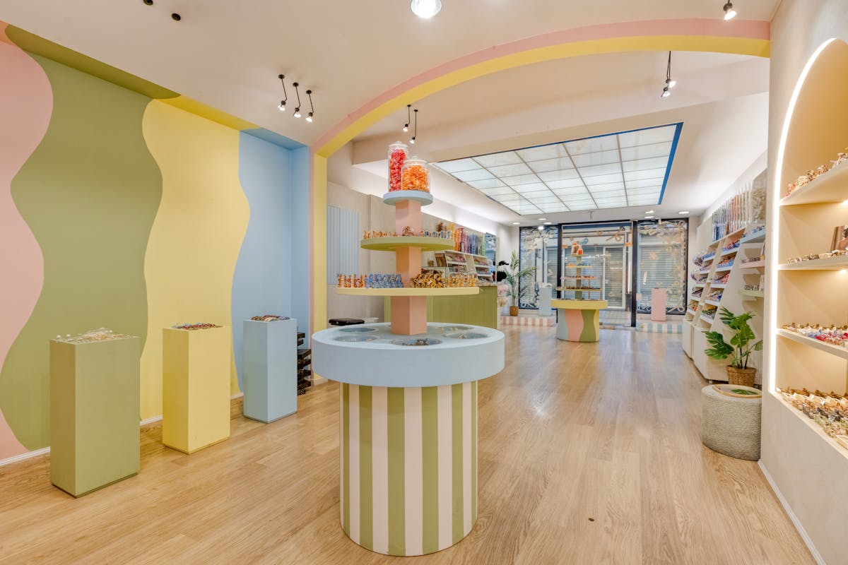 Local commercial loué dans la Geldmuntstraat à Bruges - photo 5