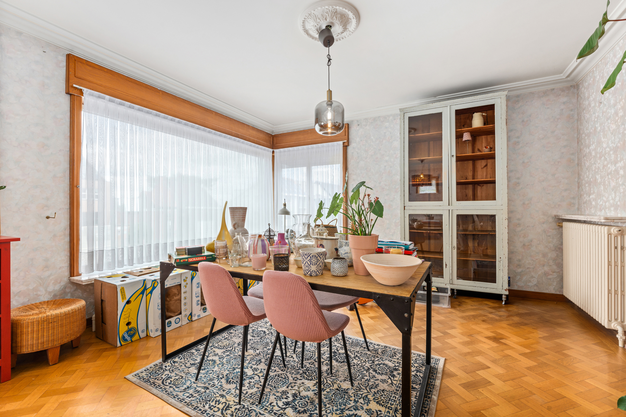 Ruime bungalow met 3 slaapkamers, garage en tuin - foto 4