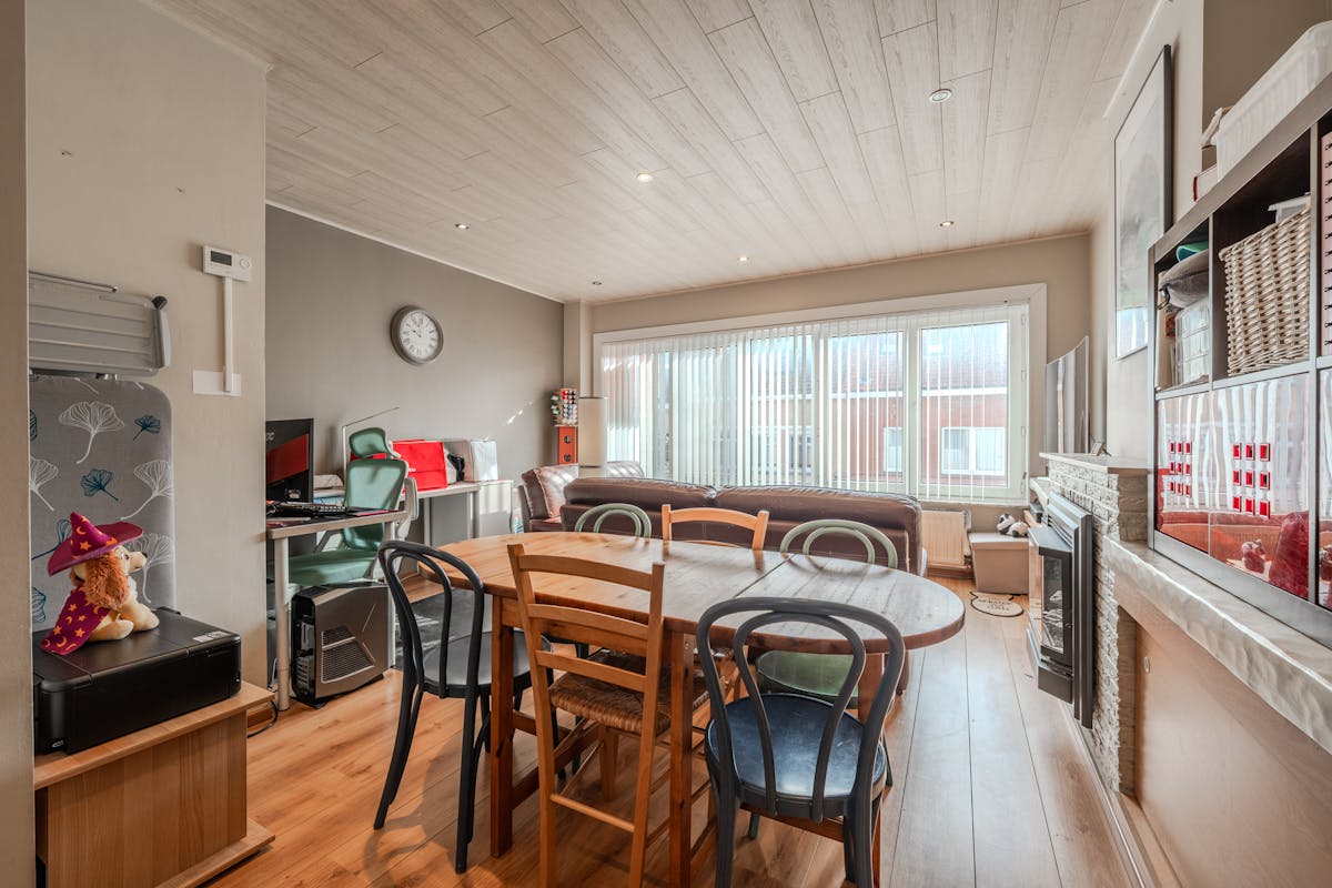 Instapklare woning met 3-slaapkamers, garage en terras  - foto 4
