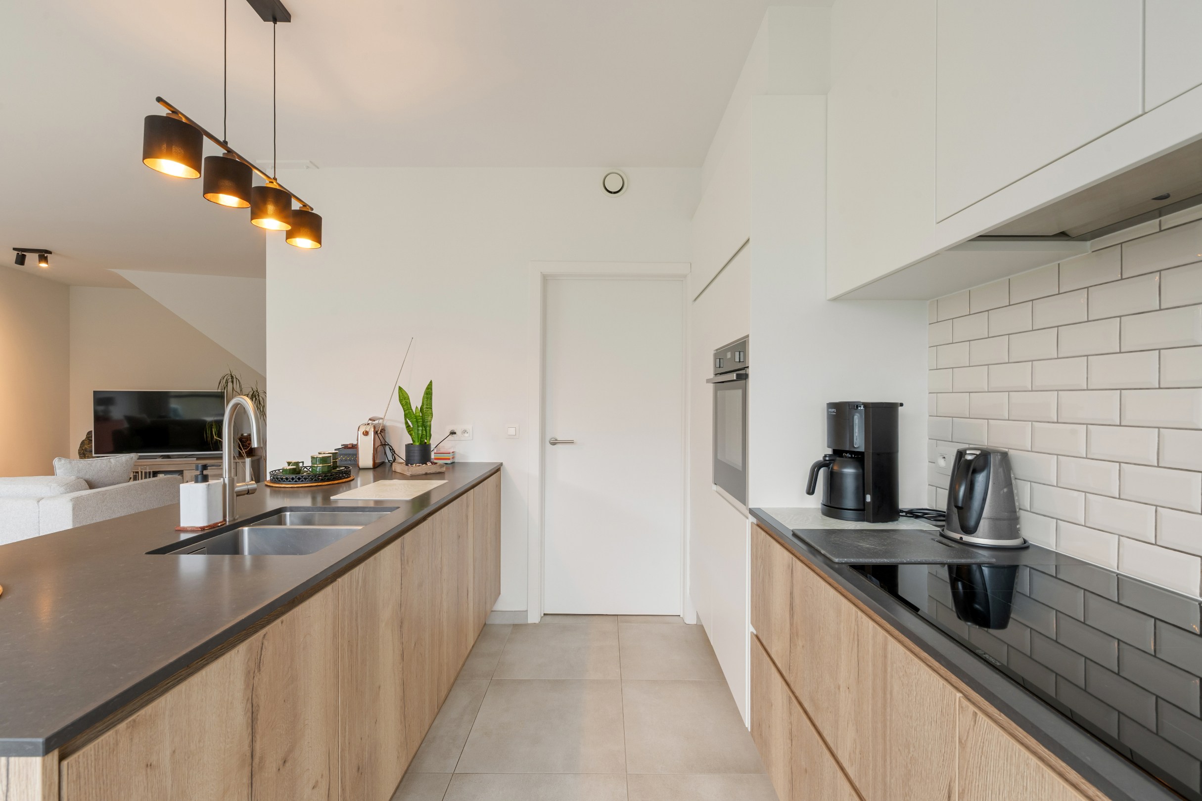 Recent gelijkvloers appartement met 1 slaapkamer, tuin, fietsen- en vuilbakkenberging. - foto 5