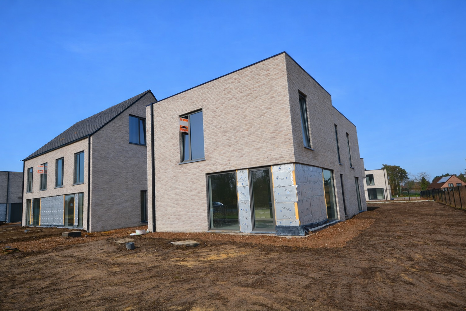 NIEUWBOUWPROJECT MET 7 ENERGIEZUINIGE WONINGEN! - foto 2