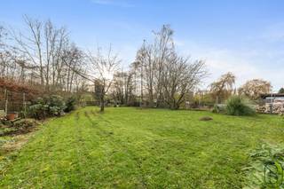 Te koop: instapklare woning met dubbele en zuidgerichte tuinOp een rustige ligging, op enkele minuten van Ronse en met vlotte verbinding richting...