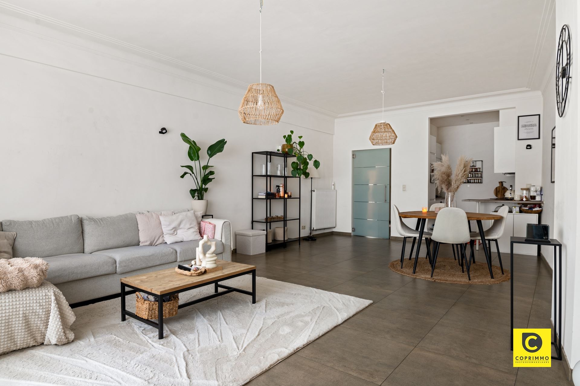 Instapklaar GLV app. met 2 slpks en groot terras! - foto 2