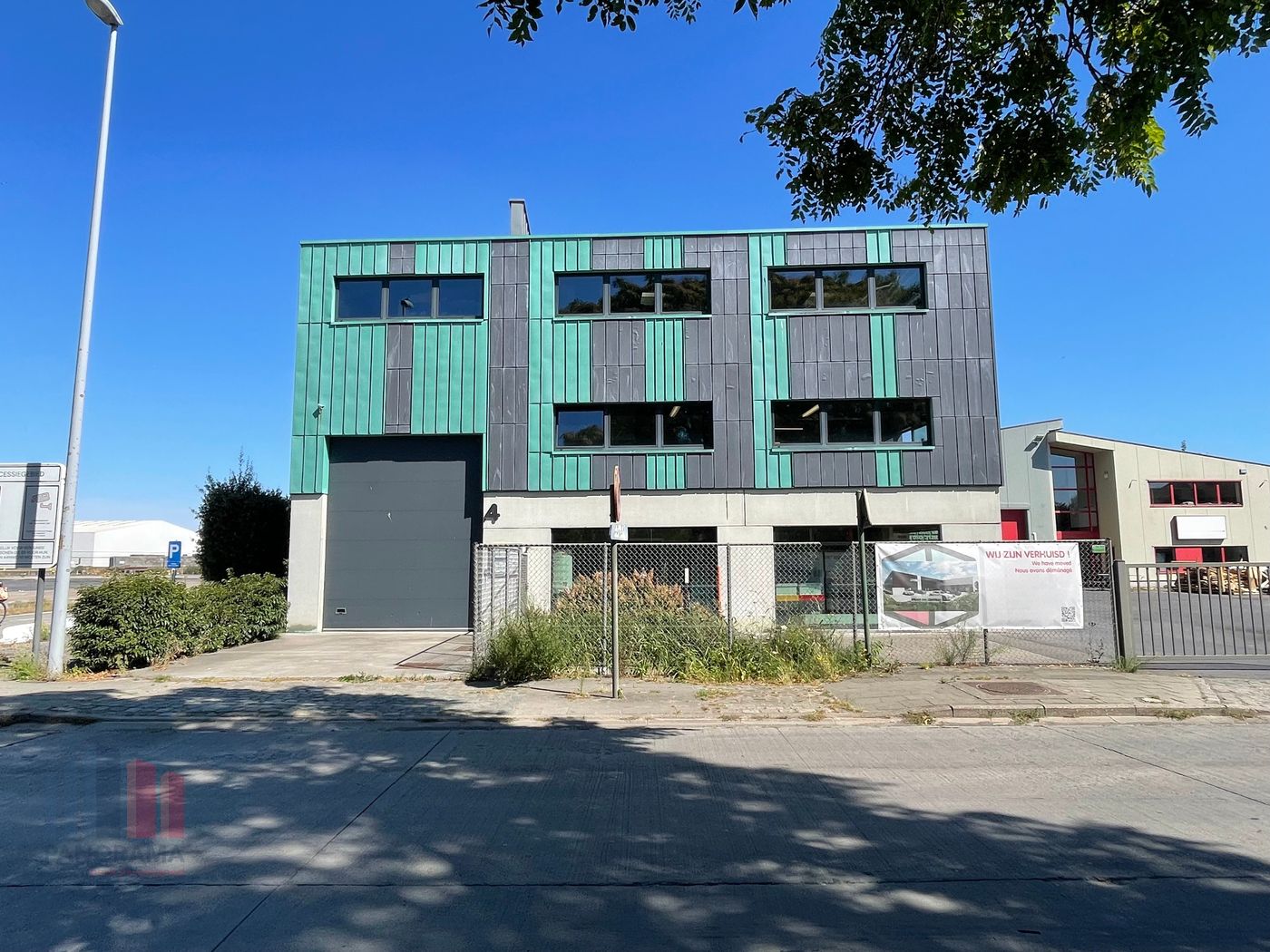 Uitzonderlijk bedrijfsgebouw te huur - foto 2