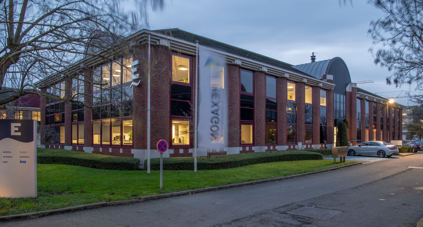 Moderne kantoren van 240 m² nabij de R0 en E19 te Anderlecht - photo 1