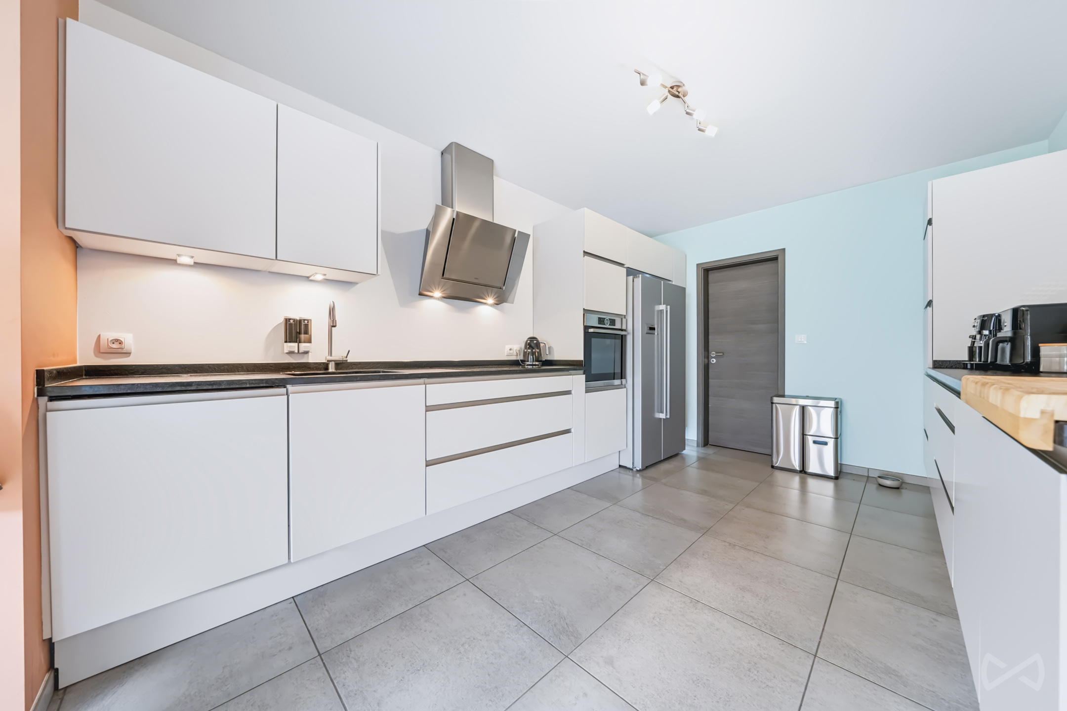 Onberispelijke woning met 4 slaapkamers in Thines - foto 5