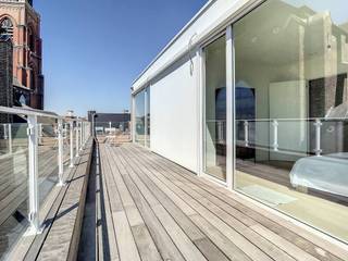 Droomt u van een unieke woonervaring waar ruimte, luxe en locatie samenkomen? Dan is dit gloednieuwe dakappartement in het project Vest in...