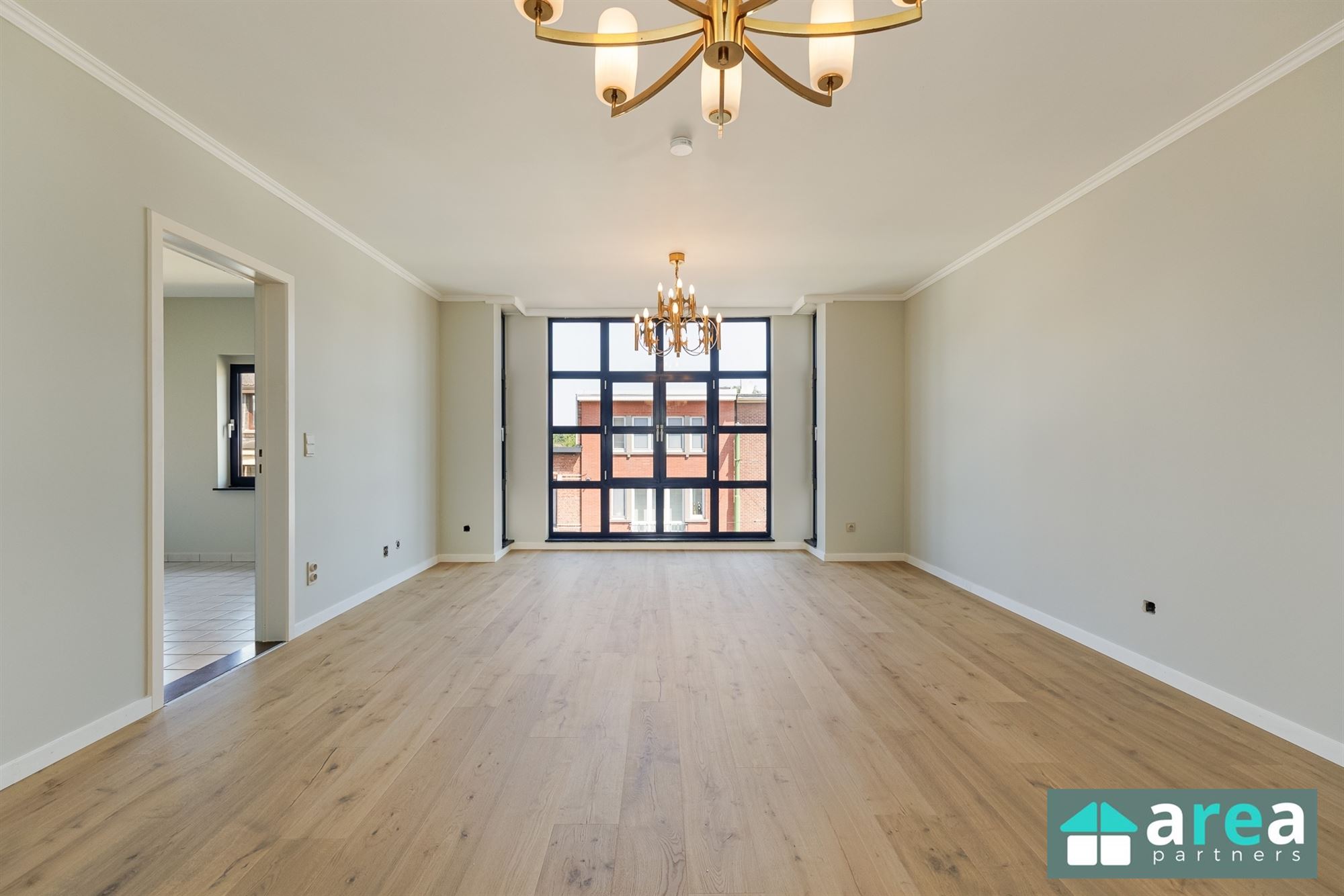 Appartement à vendre à Beveren-Kruibeke-Zwijndrecht avec 2 chambres - photo 2