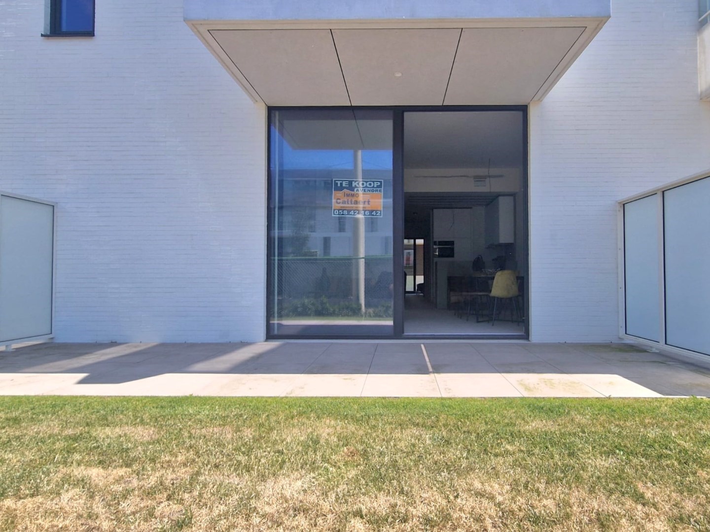 NIEUWBOUW APPARTEMENT MET 1 SLAAPKAMER EN SLAAPHOEK GELEGEN IN EEN NIEUWBOUW RESIDENTIE OP EEN BOOGSCHEUT VAN ZEE - foto 5