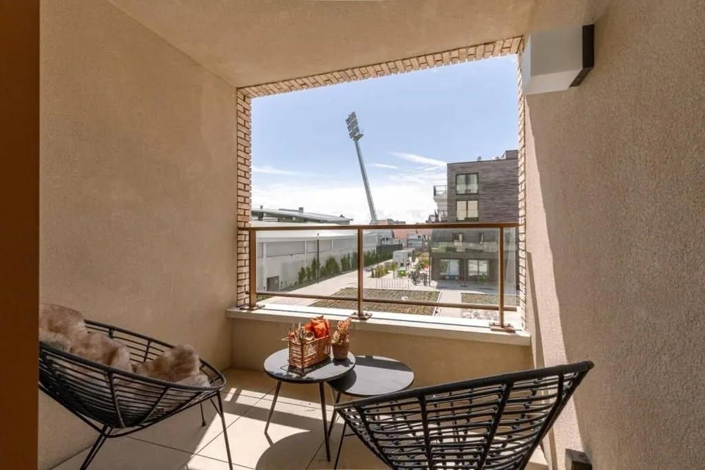 Magnifique appartement meublé d'une chambre à coucher à distance de marche de la plage. - photo 3