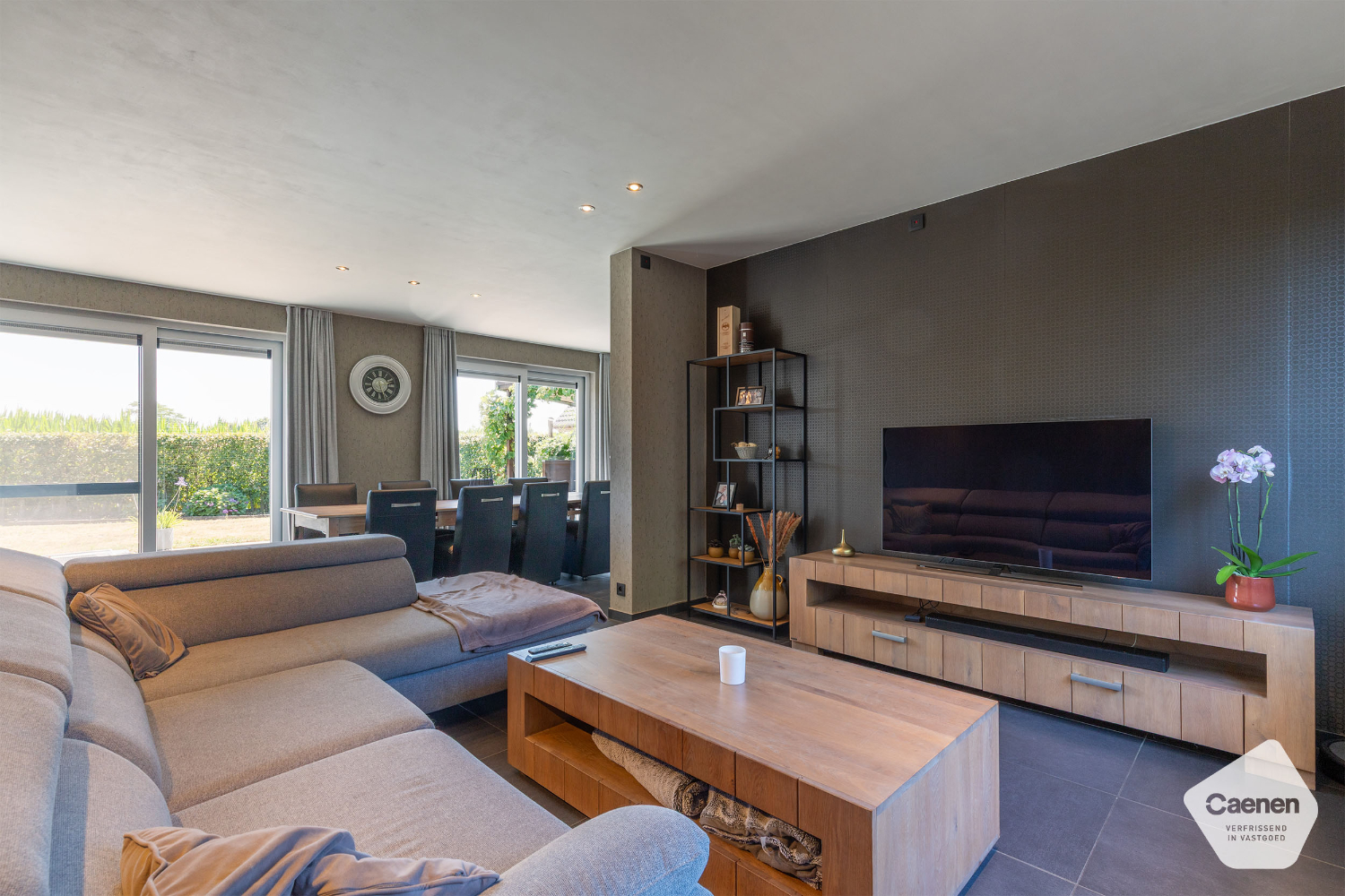 Stijlvol en energiezuinig huis met 3 slaapkamers en mooie tuin met uitzichten in Ruddervoorde - foto 5