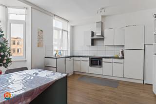 Dit appartement met 2 slaapkamers bevindt zich op een uitstekende locatie te Lier. Het appartement bevindt zich op wandelafstand van...