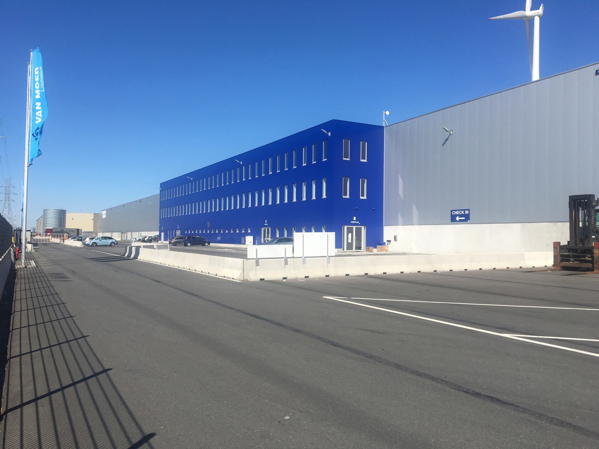Kantoor casco 900m² te huur in de haven Kallo-Beveren. - foto 4