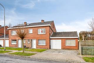 House for sale in Menen