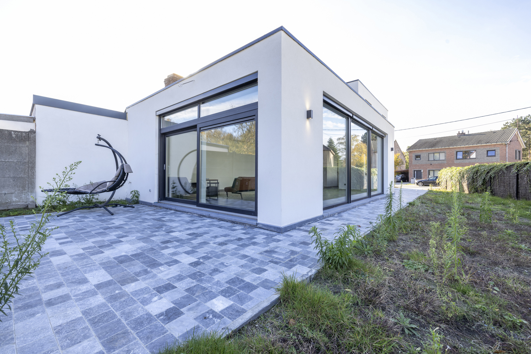 Prachtig vernieuwde woning met bijgebouw en tuin in Heusden - foto 2