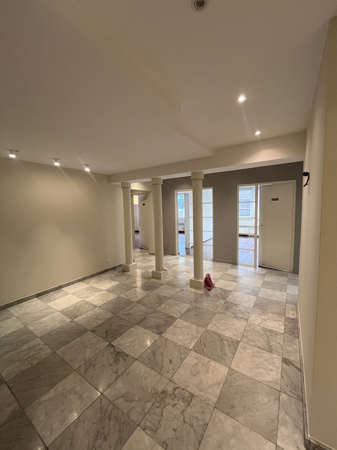 Commercial for rent in Sint-Gillis - photo 5