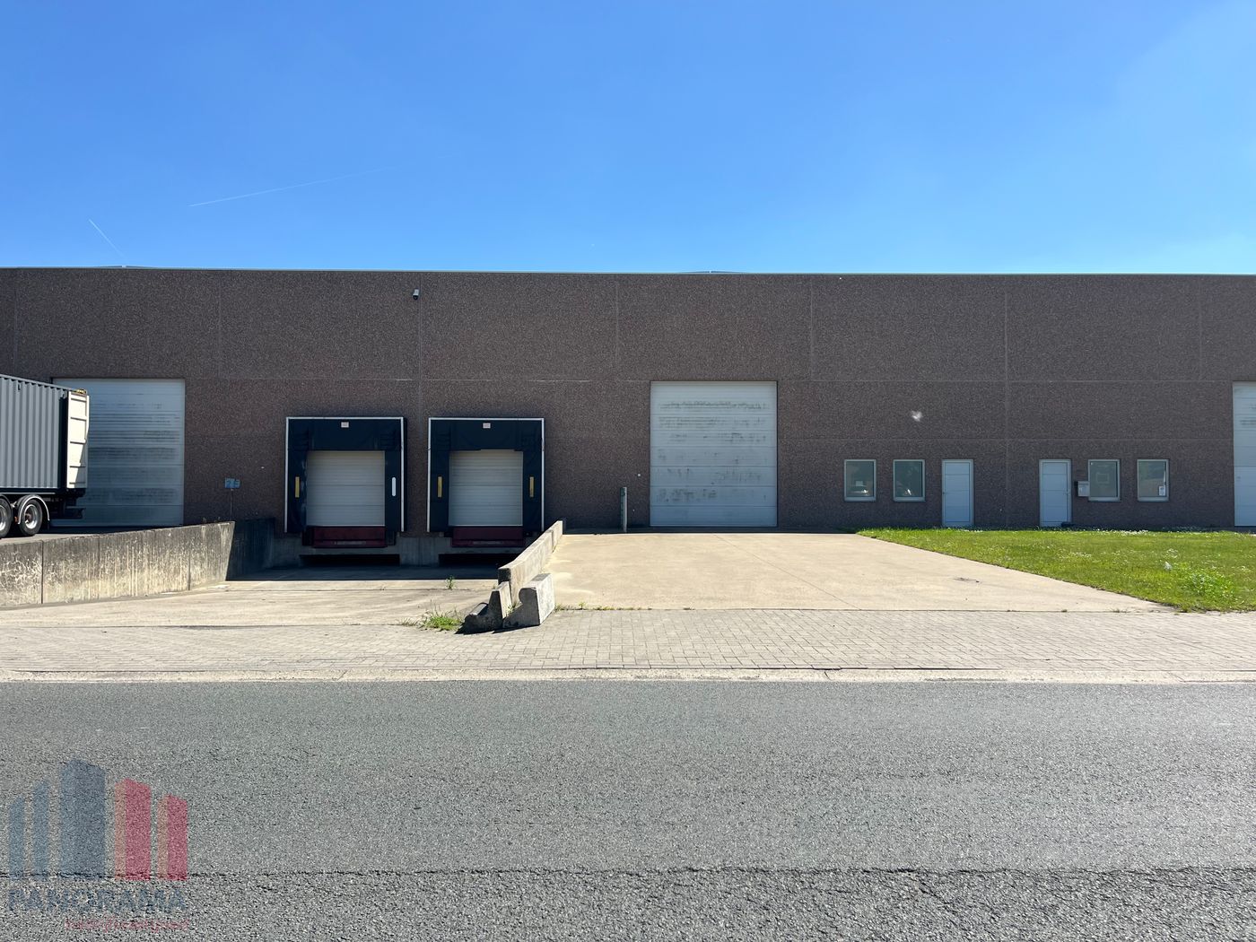 Magazijnruimte van 771 m² op absolute toplocatie vlakbij E17 - photo 5