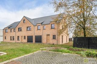 PRACHTIGE NIEUWBOUWWONING (GRONDAANDEEL €116.000,00 + 12% REGISTRATIERECHTEN EN CONSTRUCTIE € 277.000,00 + 21% BTW) MET EEN HEERLIJK...