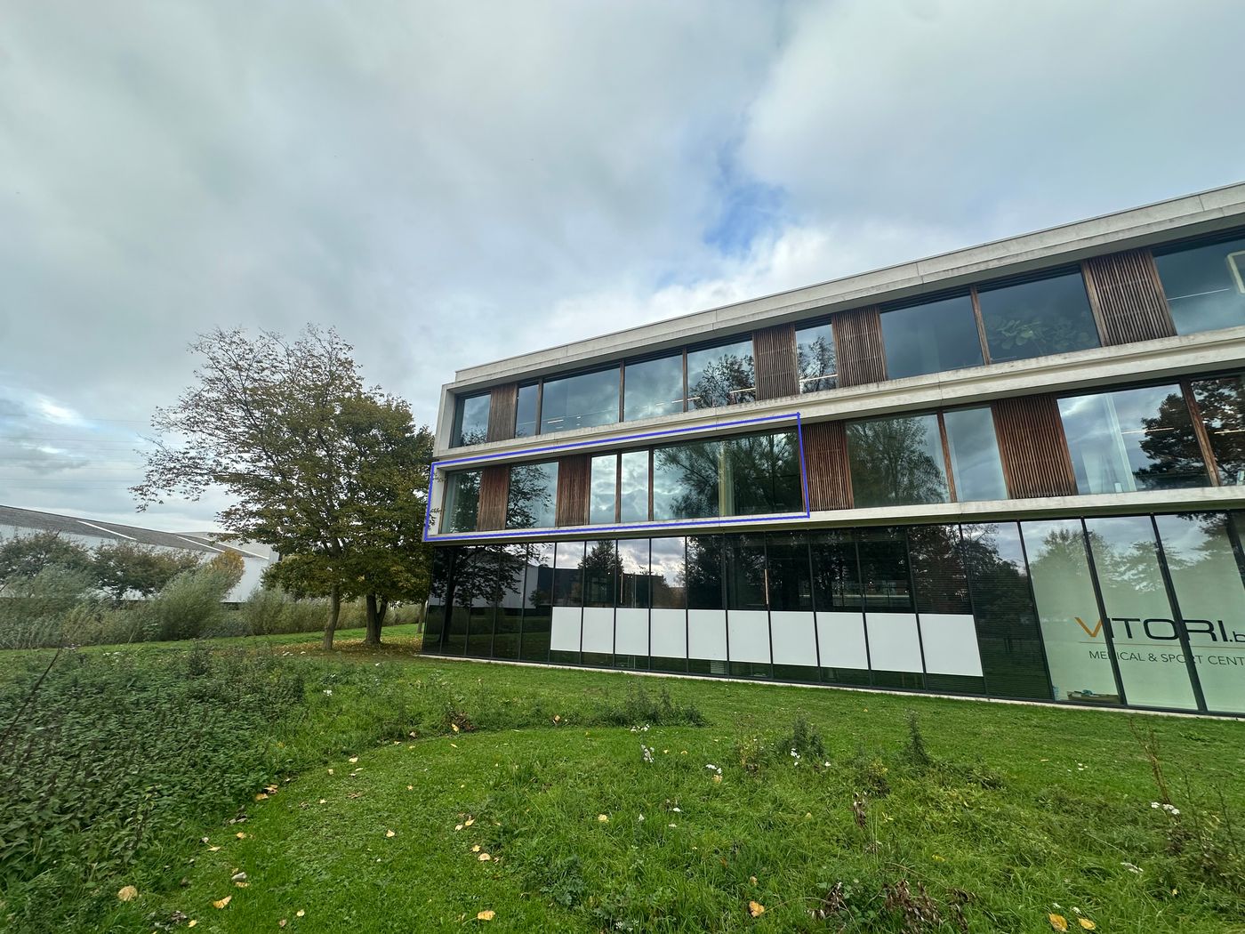 Moderne Kantoorruimte van 389 m² met Groen Uitzicht en Topfaciliteiten in Zwevegem - photo 2