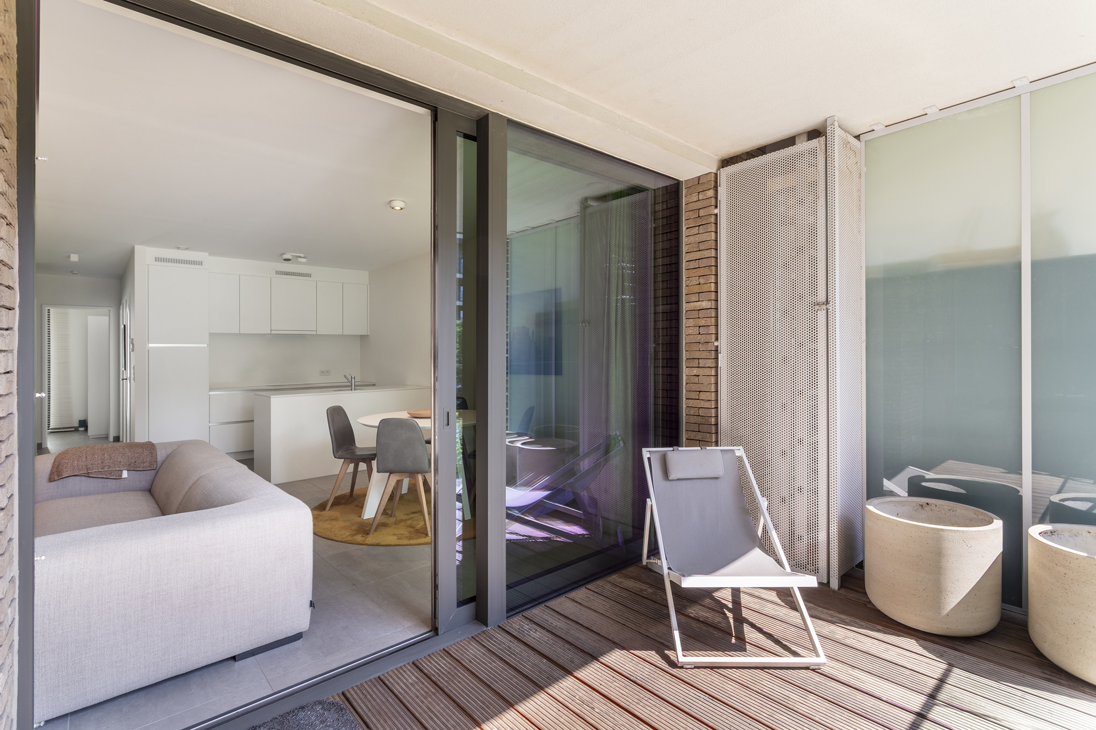 instapklaar app. met 2 slpks en ruim Z-terras op Nieuw-Zuid - foto 2