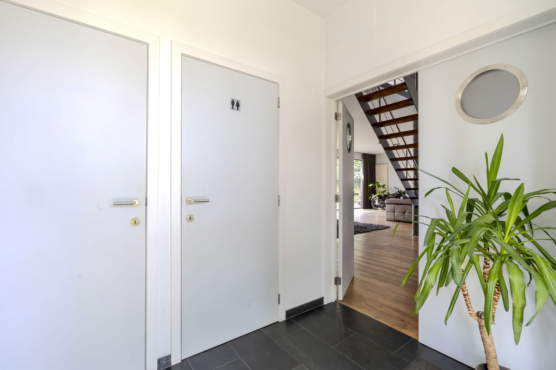 Moderne villa met zwembad op 1.282m² - foto 5