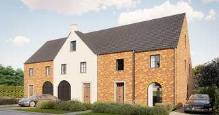 Nieuw in verkoop: kleinschalig nieuwbouwproject in het hart van Kruishoutem, gelegen in de Winkelkouter.<br />Dit project omvat drie tijdloze woningen:<br />twee halfopen bebouwingen en één gesloten woning, ontworpen met aandacht voor architectuur, licht en wooncomfort.<br />De woningen combineren een warme, klassieke uitstraling met hedendaagse technieken en kwalitatieve afwerking. Dankzij de centrale ligging geniet u van een rustige woonomgeving, met winkels, scholen en verbindingswegen in de directe nabijheid.<br />De indeling en afwerking kunnen in overleg afgestemd worden, zowel ruwbouw wind- en waterdicht als volledig afgewerkt sleutel-op-de-deur.<br />Een ideale kans voor wie op zoek is naar een duurzame en comfortabele thuis in een aangename dorpsomgeving.<br />Interesse? Contacteer ons voor meer informatie of een persoonlijk gesprek.