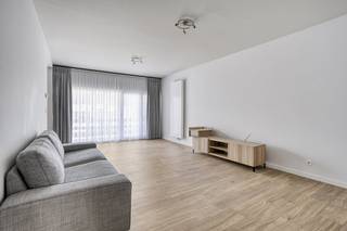Het appartement dat we te koop aanbieden geniet een rustige ligging in Kapellen, vlakbij alle belangrijke voorzieningen zoals openbaar vervoer...