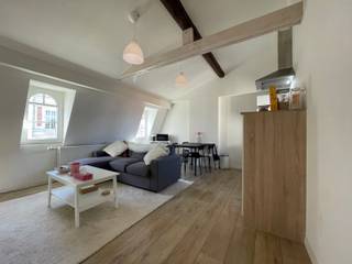 Ontdek dit prachtige appartement in het hartje van Leuven. Ideaal voor wie op zoek is naar comfort en een aangename woonomgeving.Het appartement...