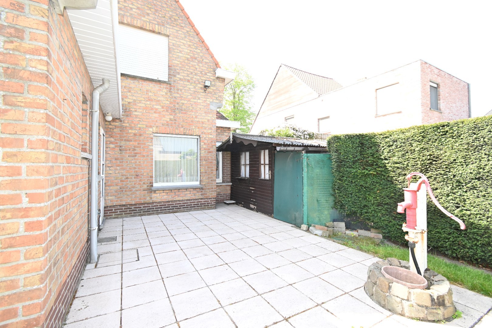 Alleenstaande woning met garage en tuin - foto 4