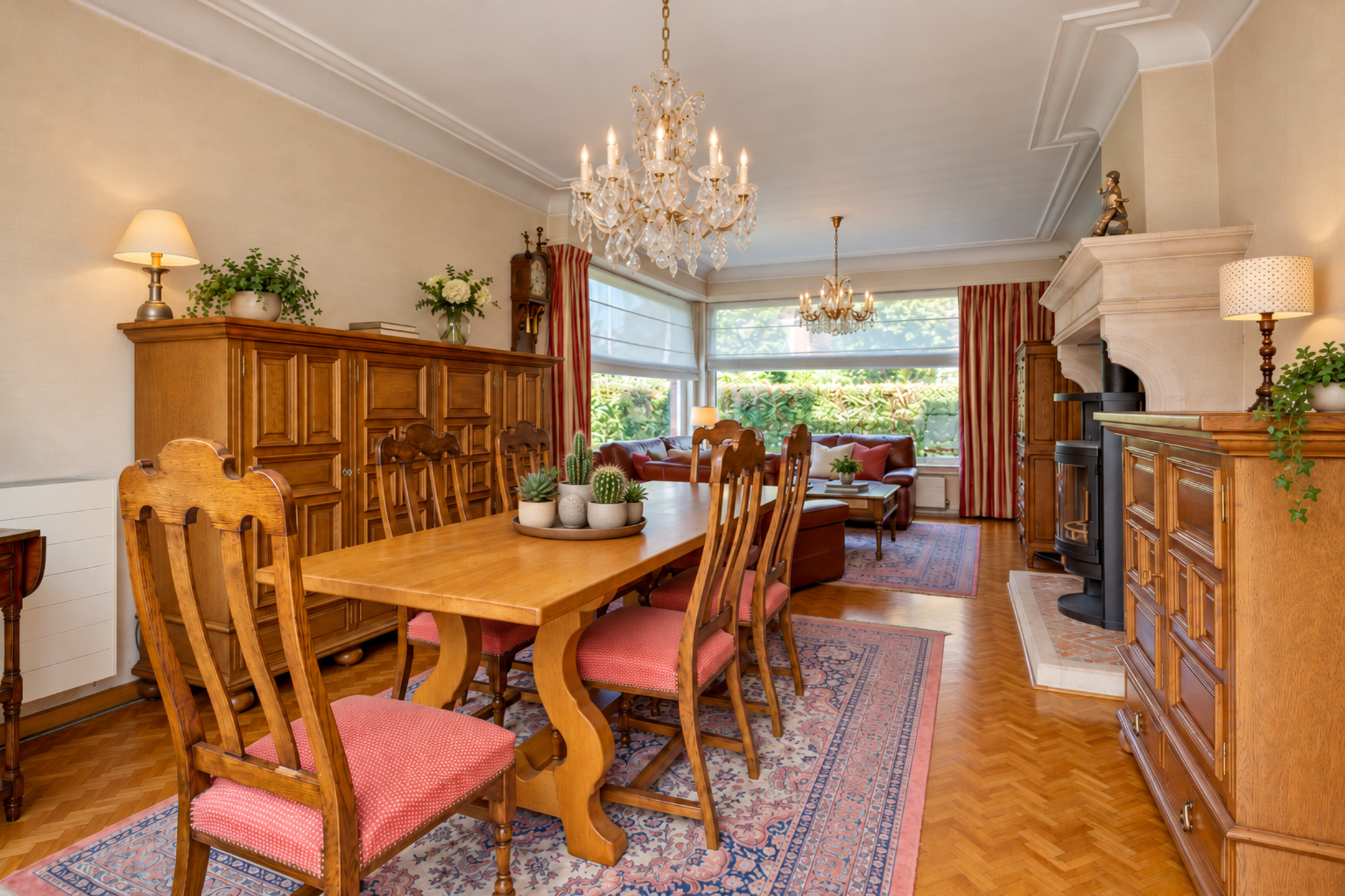Karaktervolle vrijstaande woning met 3 slaapkamers, veranda en prachtig aangelegde tuin op toplocatie aan de Kalmthoutse Heide - foto 5