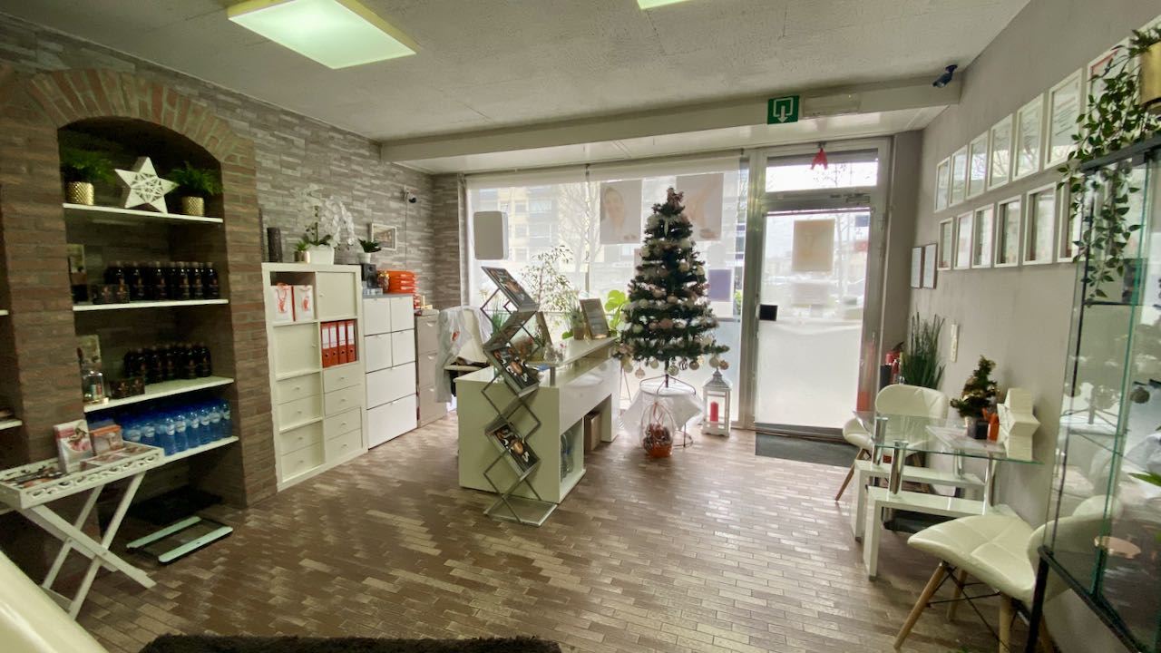 Commercial for sale in Borgerhout - photo 3