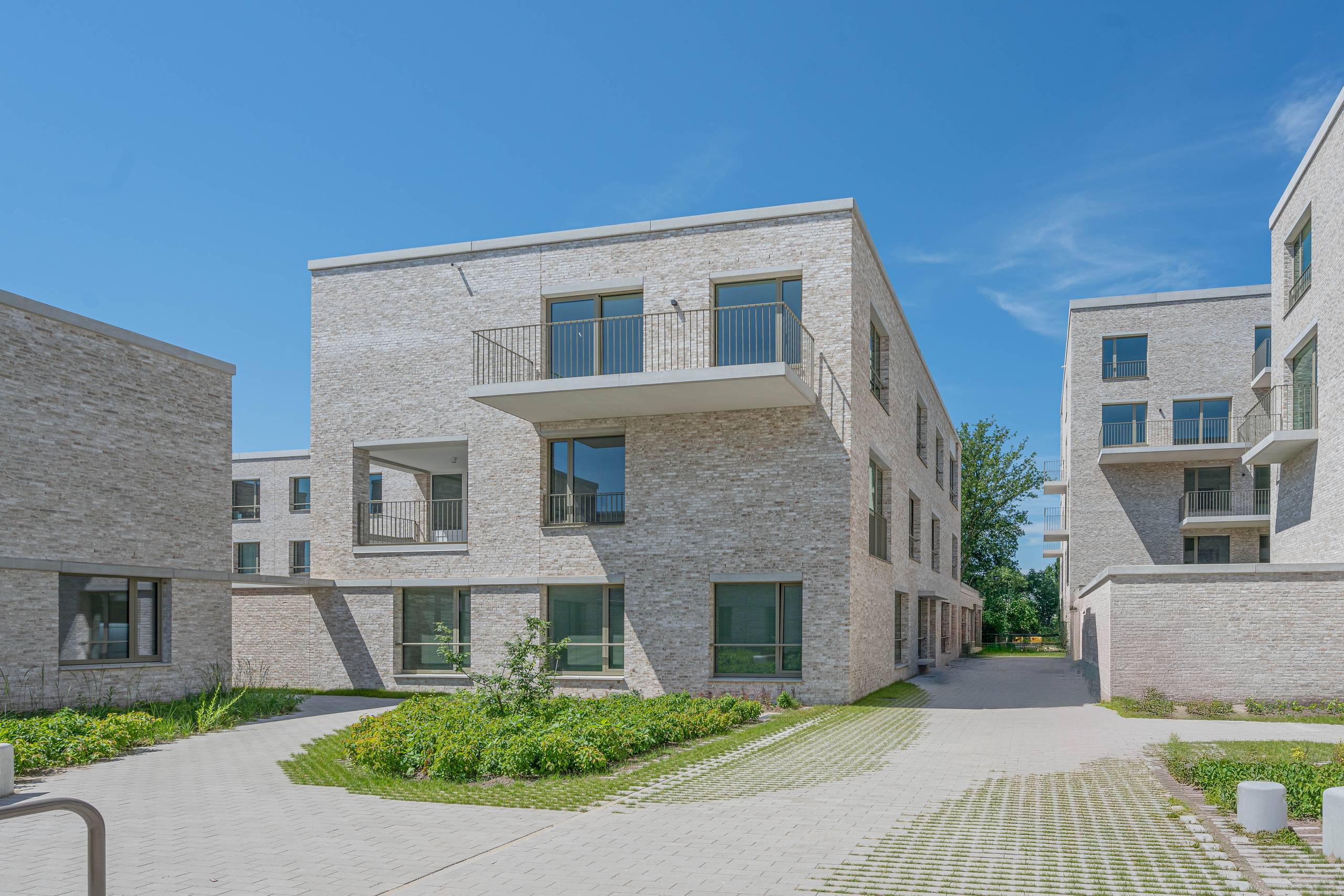 Instapklaar nieuwbouwapp van 120 m² in groen binnengebied - foto 1