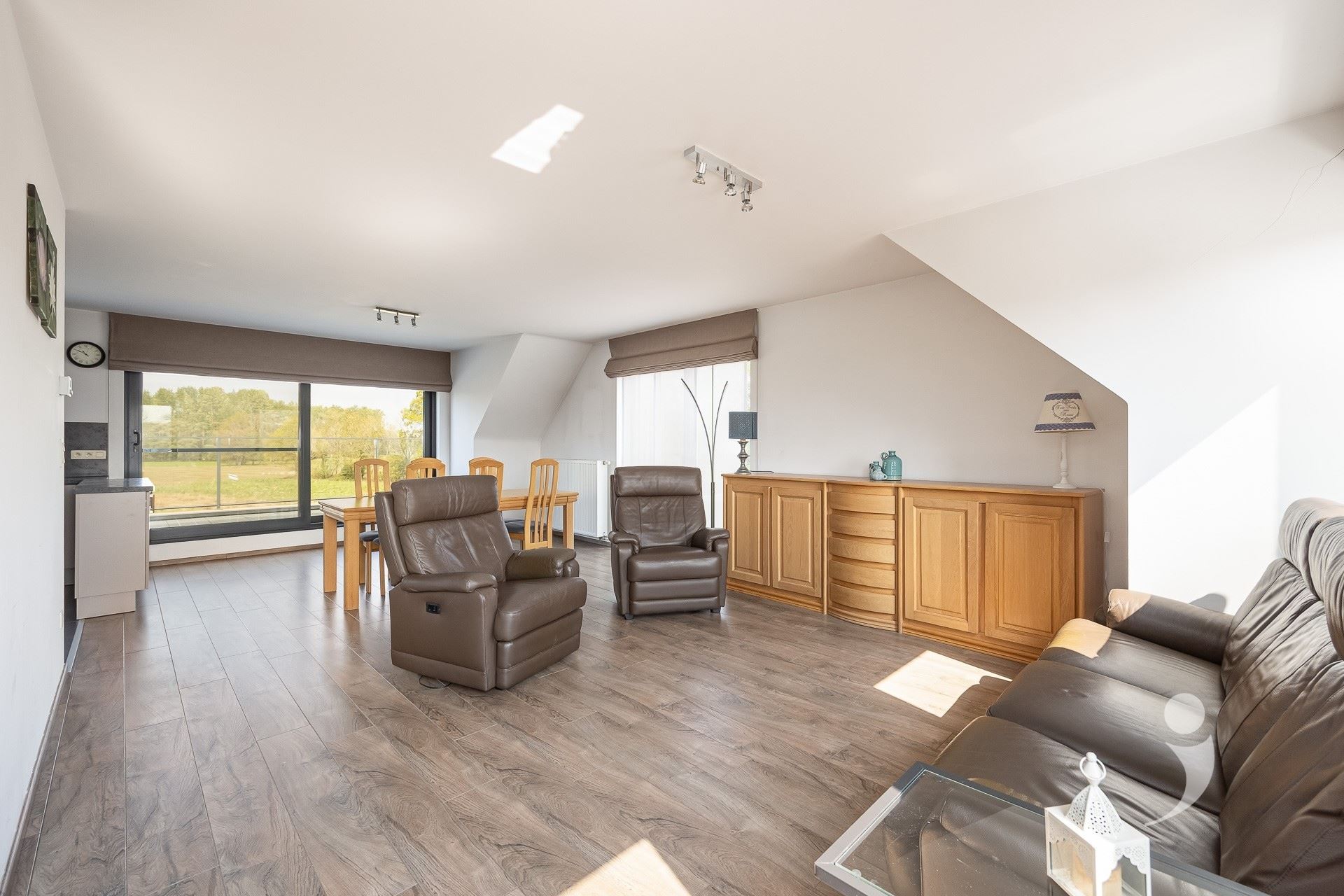 Ruim appartement op een toplocatie!  - foto 4