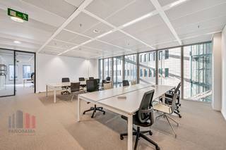 At a strategic location near Ghent South and the slip roads of the E17 motorway, we offer modern, turnkey offices for rent.The office space has an...