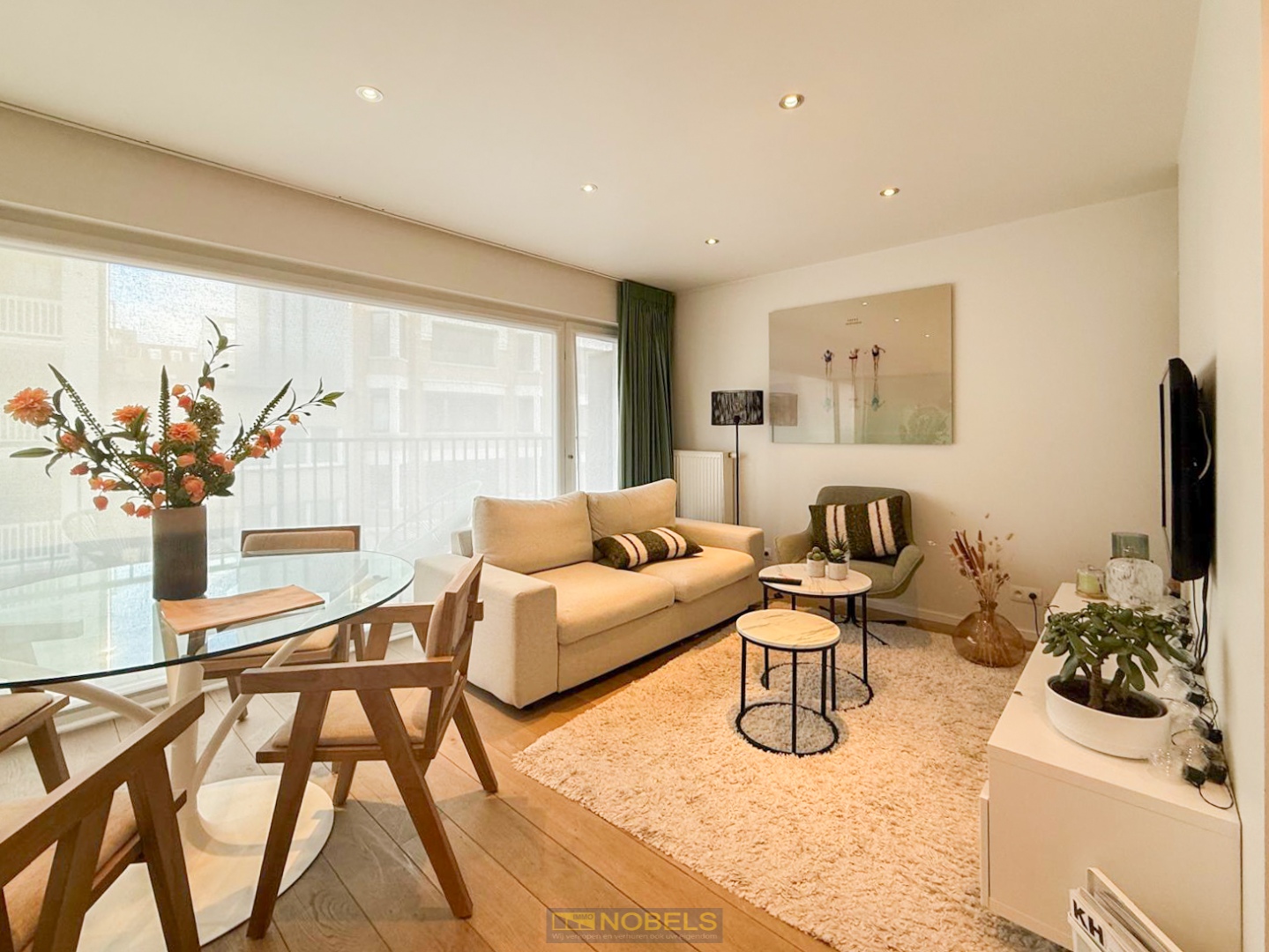 Te koop, energiezuinig 1-slaapkamerappartement met zonnig terras nabij het strand te Knokke! - photo 3