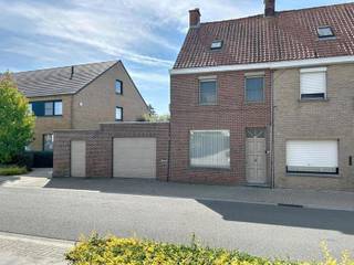 House for sale in Izegem