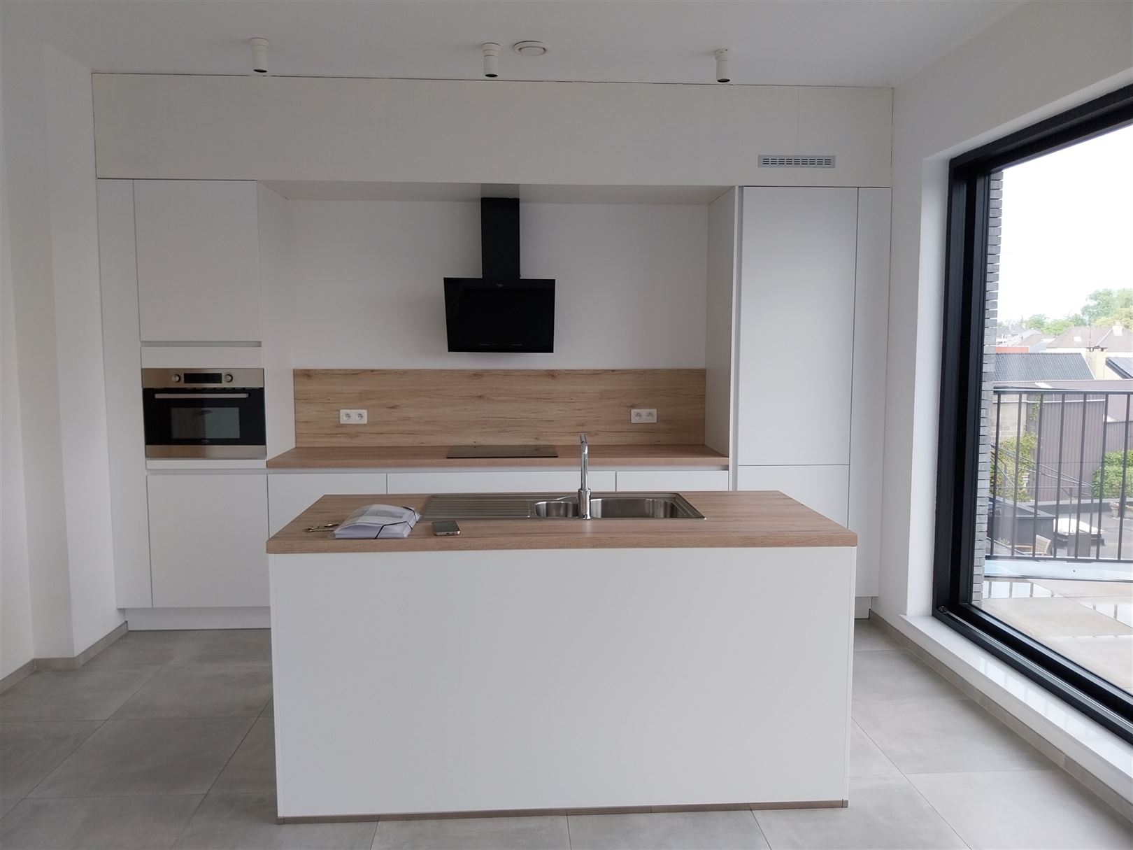 TE HUUR: Recent appartement met 2 slaapkamers te Wellen! - foto 4