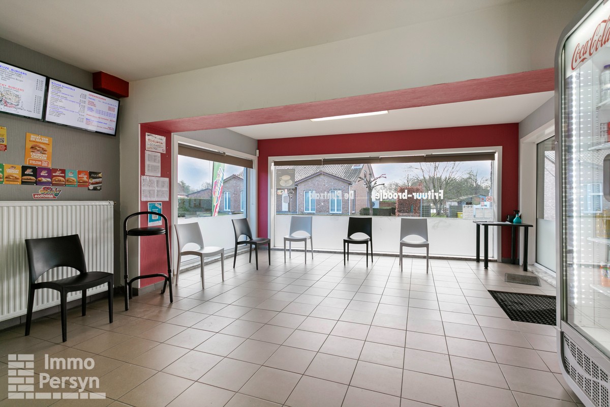 Commercial à vendre à Testelt avec 2 chambres - photo 4