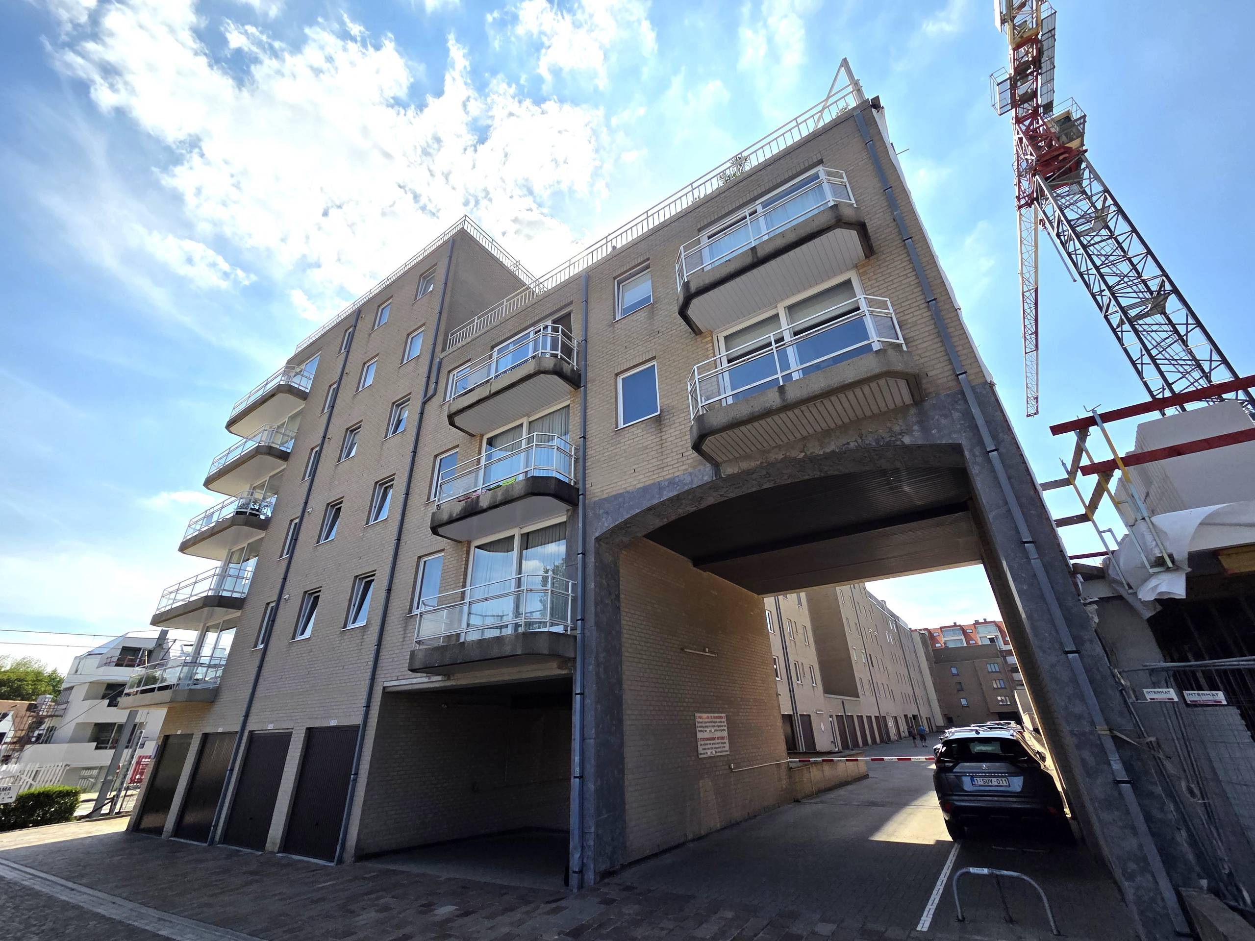 Parkeerplaats in het centrum van Nieuwpoort Bad - foto 4