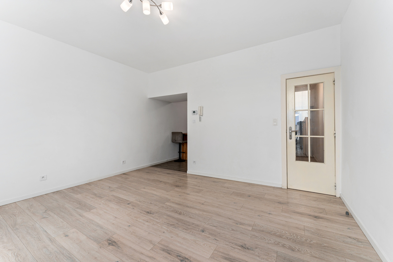 Roeselare- ruime bel-etage met 3 slaapkamers op toplocatie - foto 4