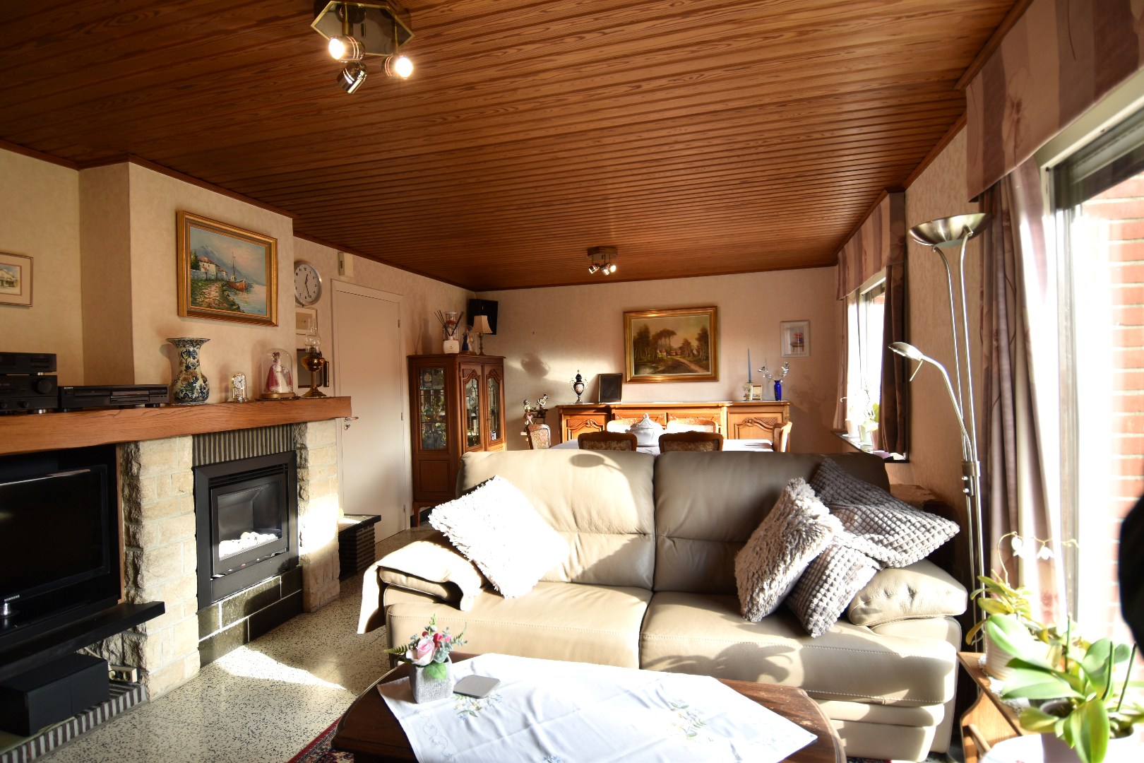 Gezellige woning met 3 slaapkamers, zonnige tuin en 2 garages te koop in Gullegem - foto 5