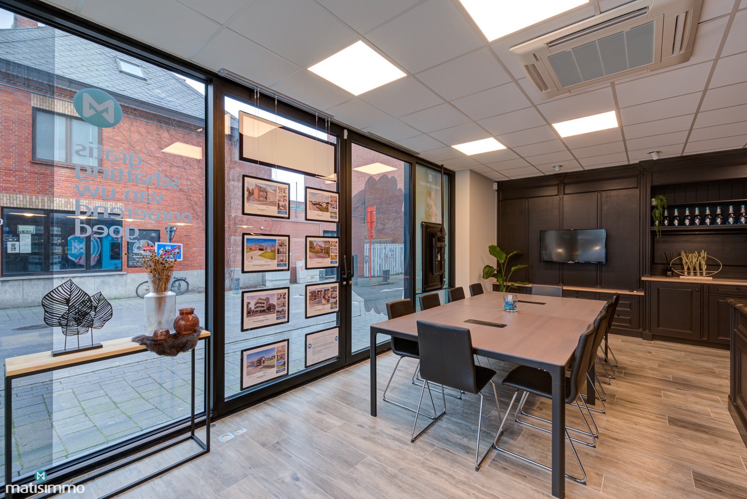 INSTAPKLAAR HANDELSPAND/KANTOORRUIMTE MET EEN UITSTEKENDE LIGGING TE HASSELT - foto 4