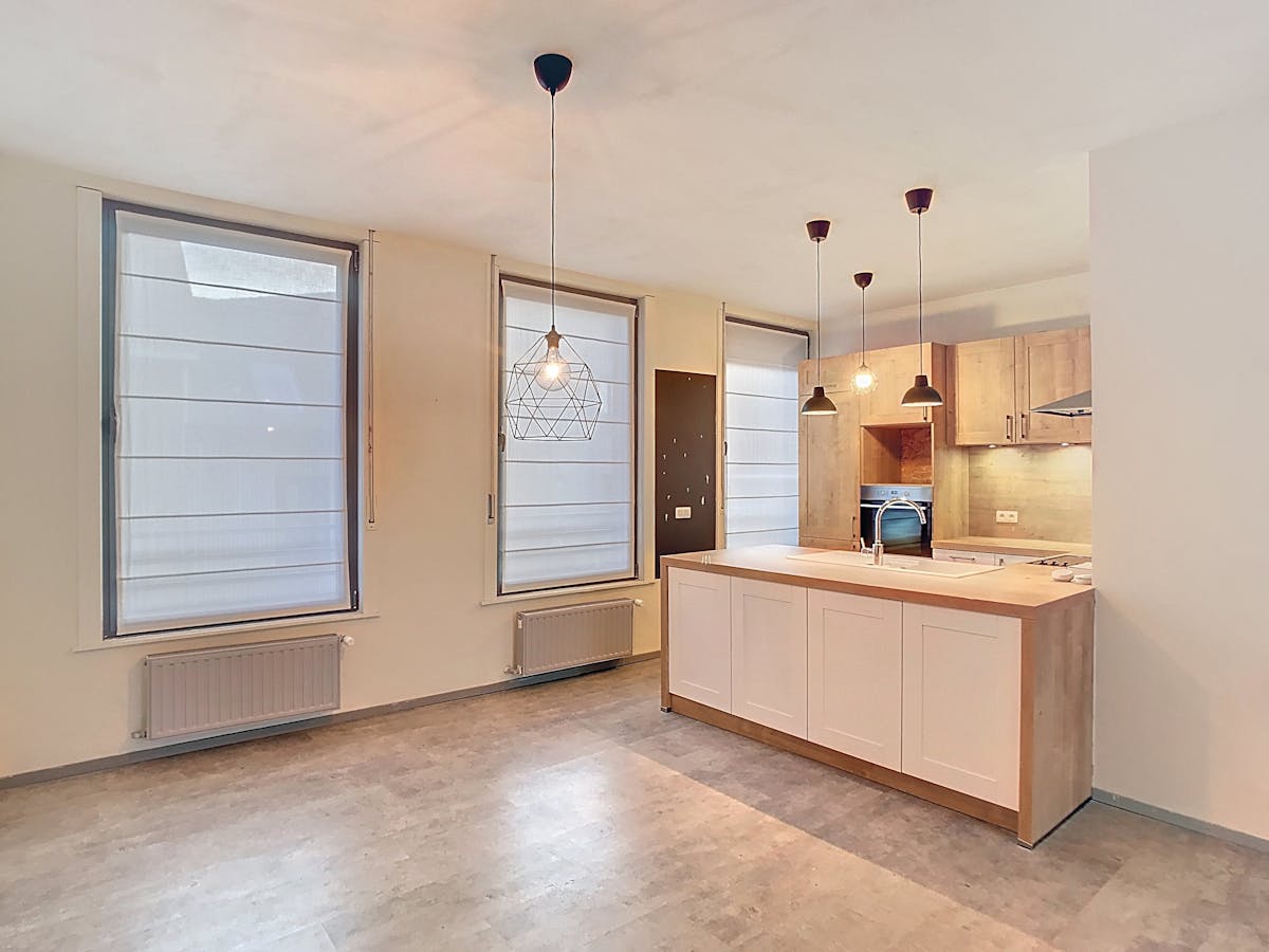 Appartement en duplex avec terrasse spacieuse dans le centre de Poperinge - photo 4