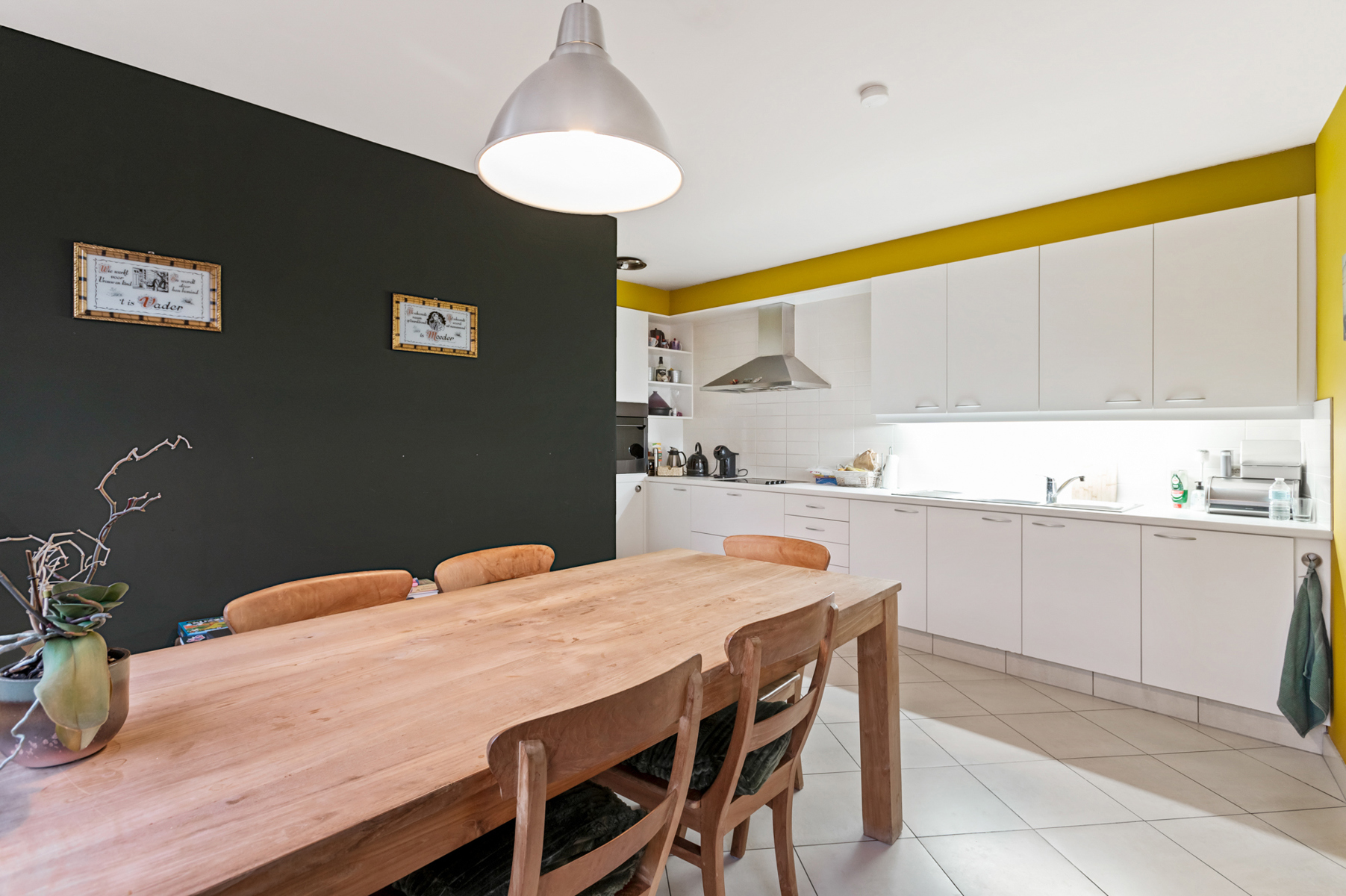 Ruim appartement met 3 volwaardige slaapkamers. - foto 3