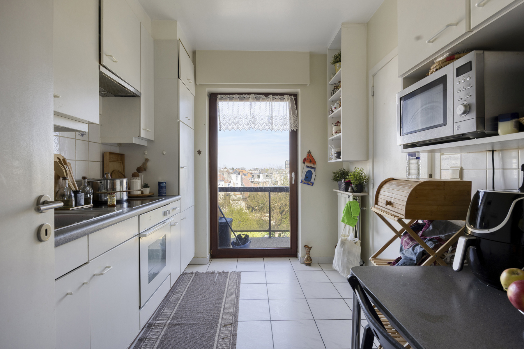 Ruim appartement met 3 slaapkamers in Sint-Agatha-Berchem - foto 4